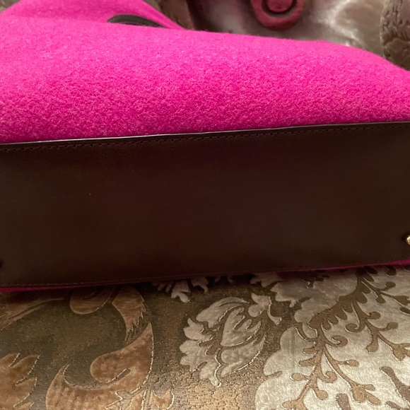 Kate Spade fuchsia wool, Paisleyinside, dust bag and original box2009 UNUSED - Picture 11 of 11